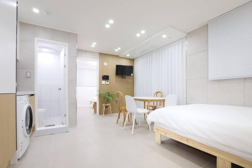 Apartment Apartment_trust