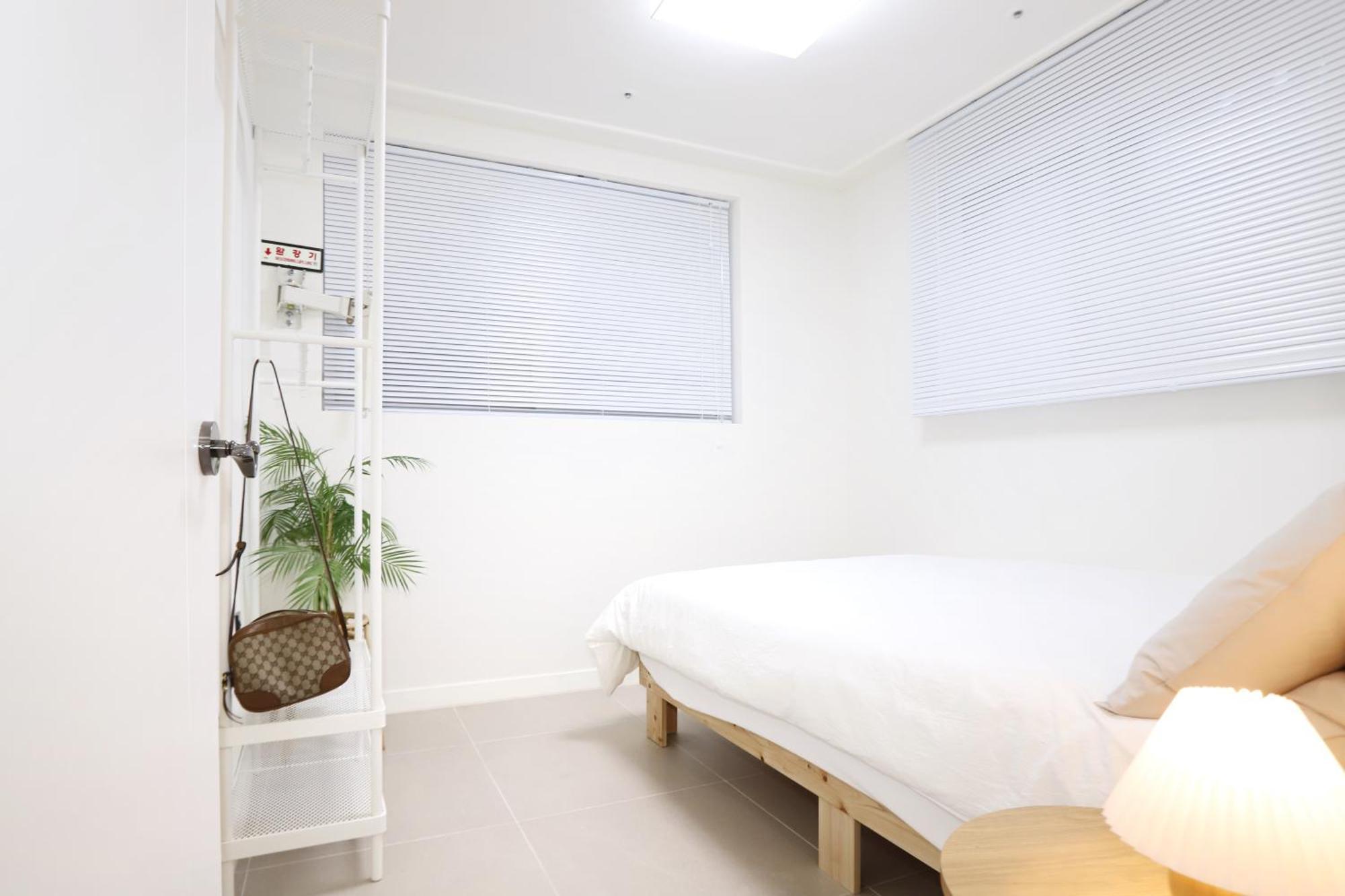 Apartment Apartment_trust